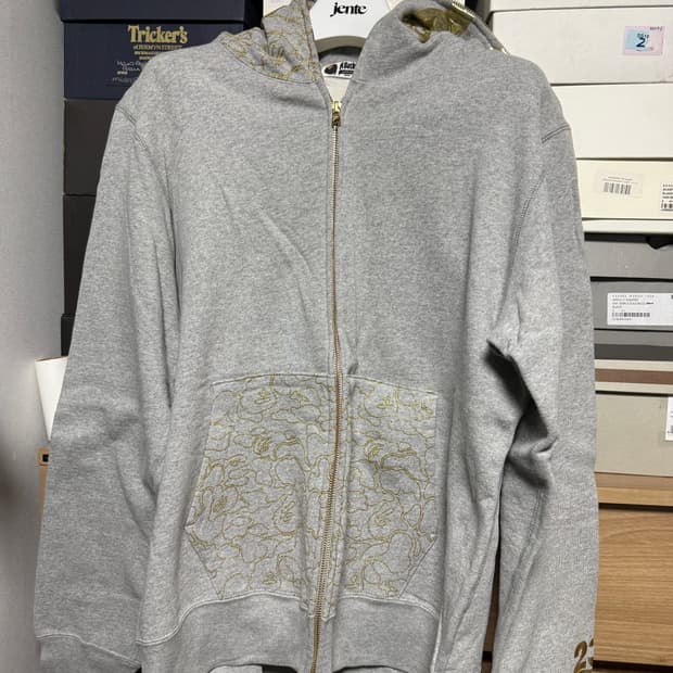 베이프 23주년 기념 골드 샤크 풀집 후드