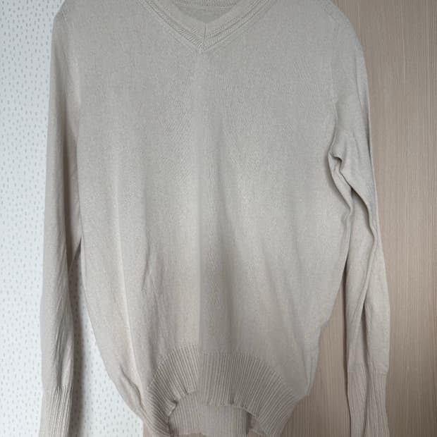 고비 캐시미어 브이넥 니트