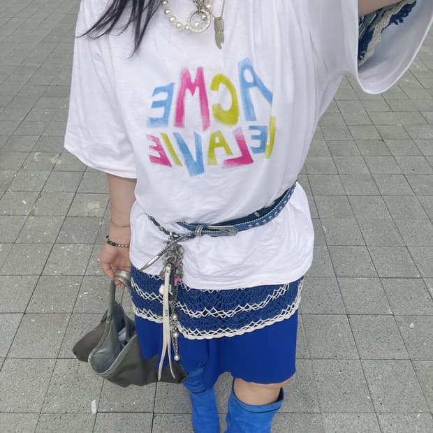 Acmedelavie 아크메드라비 폰트 반팔 티셔츠