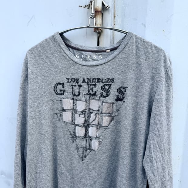 Guess 그레이 롱슬리브 탑