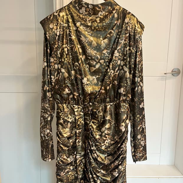 올세인츠 패턴 셔링 롱 슬리브 미니 원피스