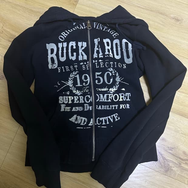 (택포) 버카루 레터링 후드집업