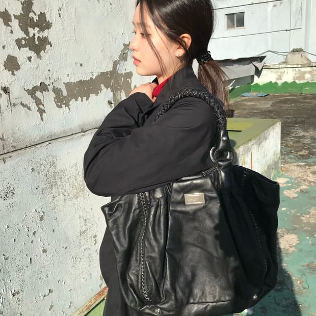 ARMANI COLLEZIONI 양가죽 숄더백