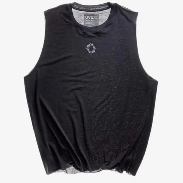 UVU / 퍼포먼스 컷오프 슬리브리스 