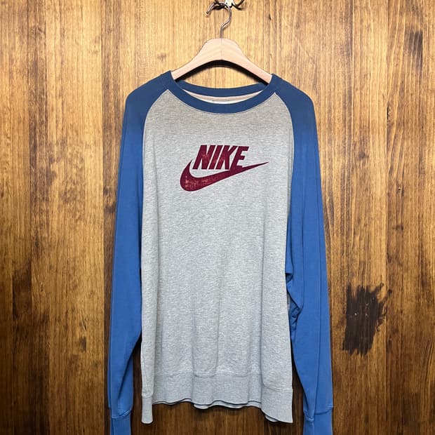 Nike Raglan MTM