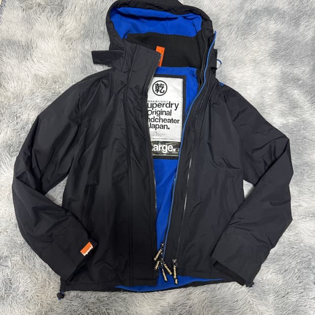 슈퍼드라이 바람막이 XL사이즈