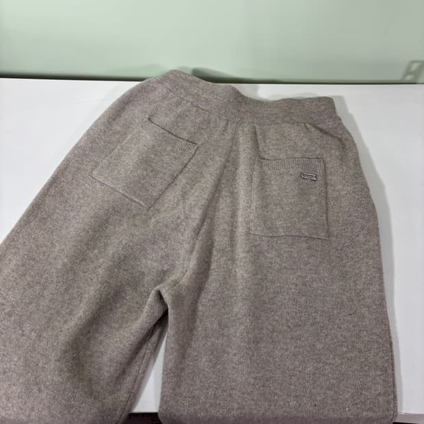 M 우마뭉 베이지 니트팬츠