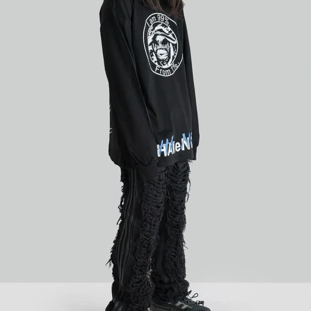 99% is 바조우 Side Ripped Washed Denim