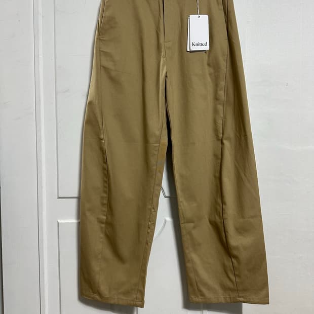 니티드 비얼디드키드 커브드 와이드 치노 팬츠