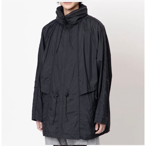 언어펙티드 파라슈트 자켓