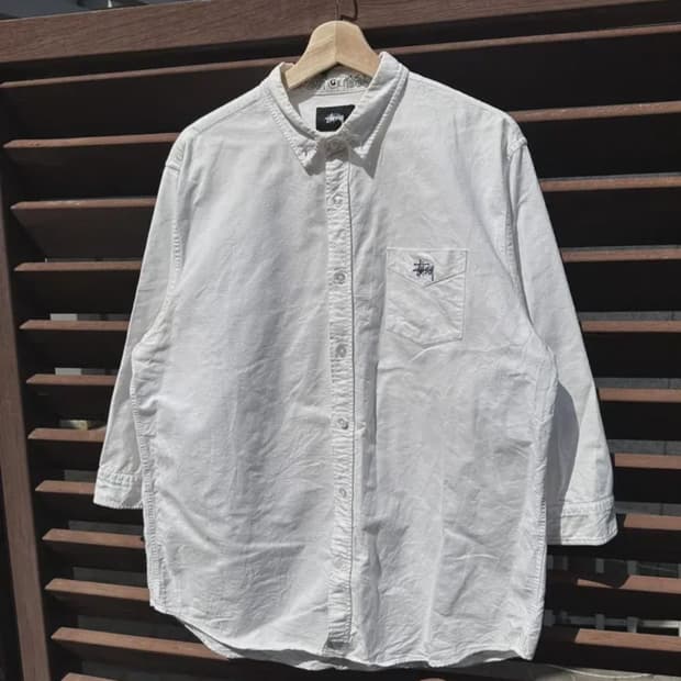 스투시 화이트 셔츠