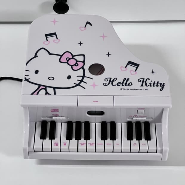고전 키티 피아노 라디오 cd플레이어 스피커