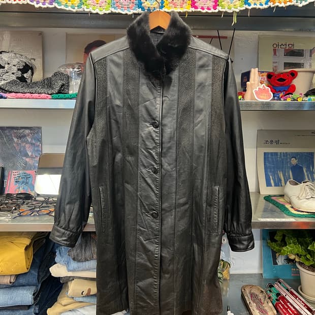 90s Vintage Real Leather Coat with Mink 