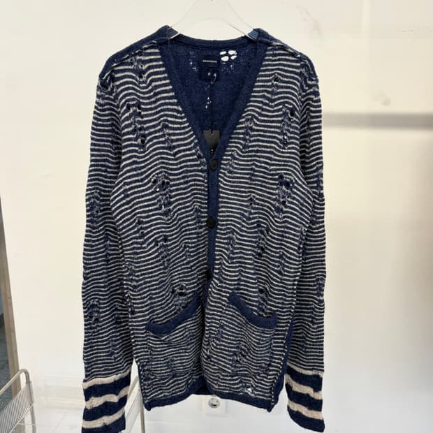 Mihara Yasuhiro damage cardigan