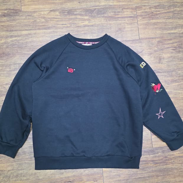 에드하디 여성 맨투맨 