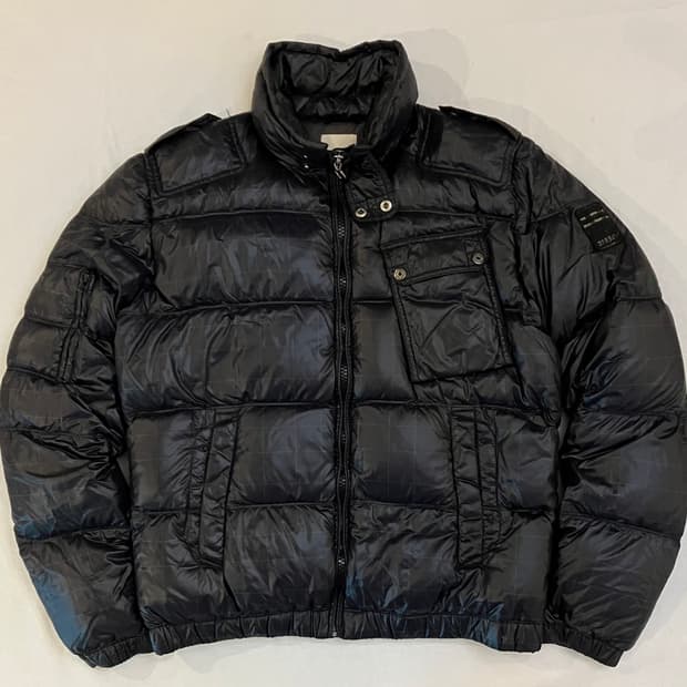 디젤 유광 멀티포켓 견장 체크패턴 숏패딩 블랙