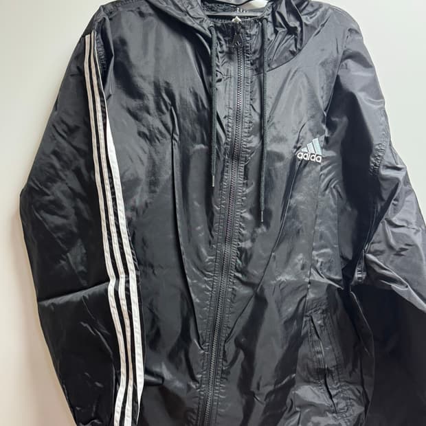 아디다스 바람막이
