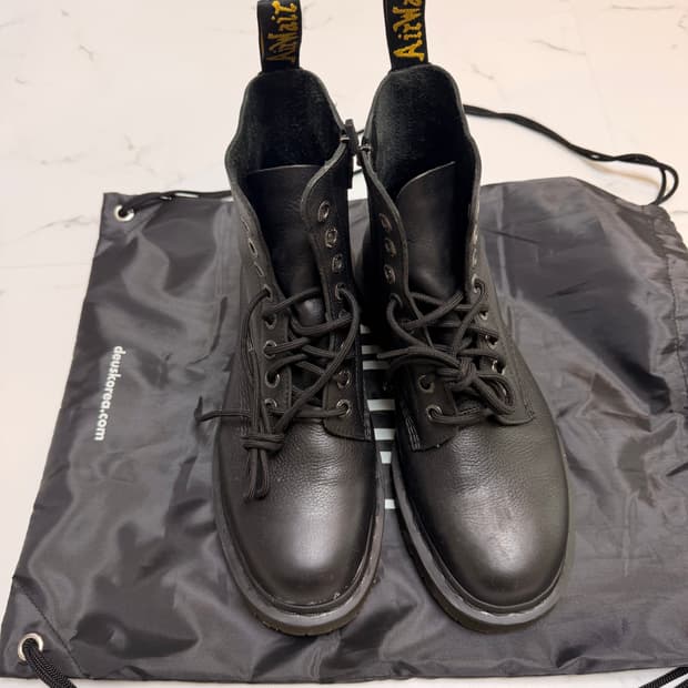 닥터마틴 1460 나파 8홀 280