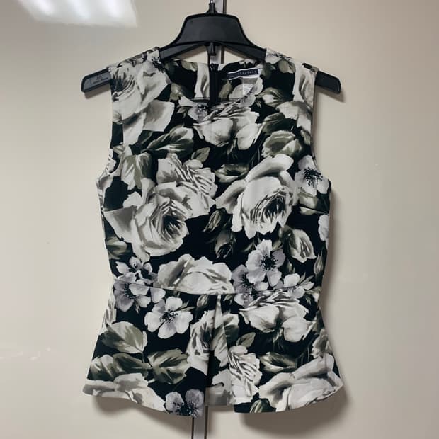 Sportmax code flower sleeveless blouse 