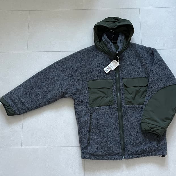 베이플로우 리버시블 플리스 파카