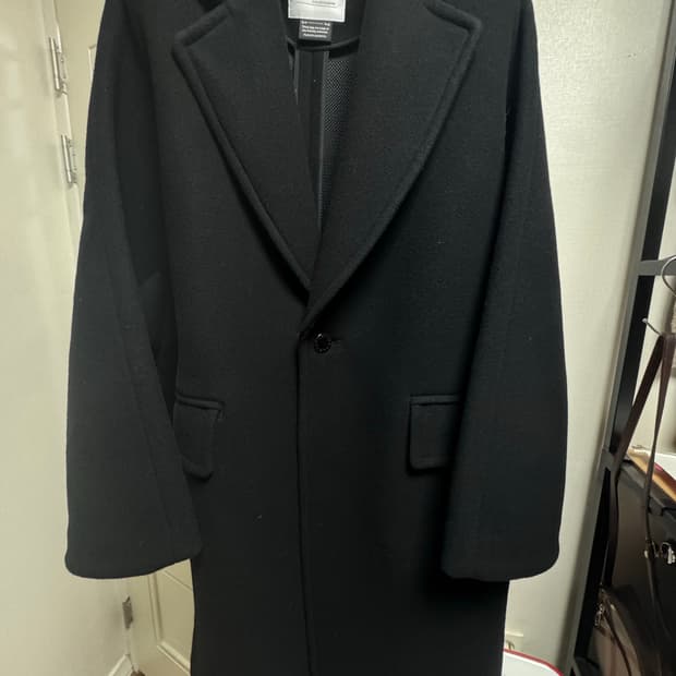 후미토 간류 체스터필드 코트