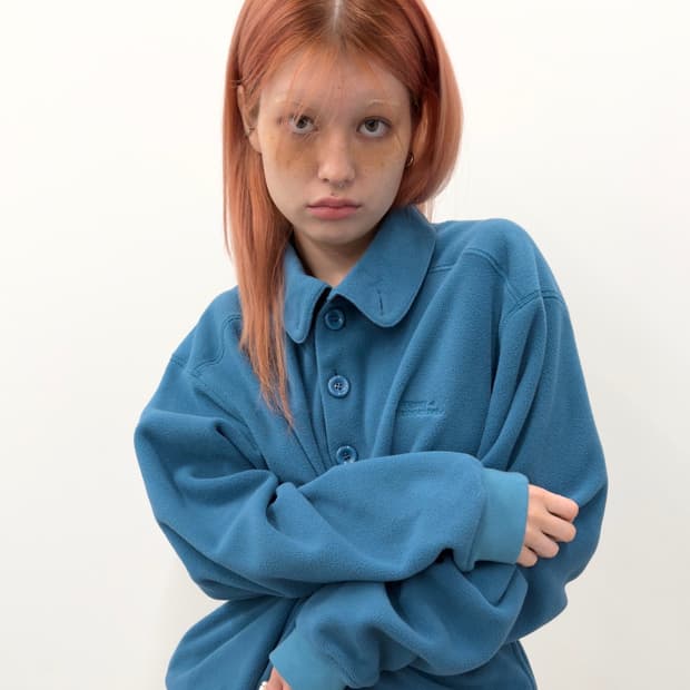 타입서비스 버튼 플리스 탑 블루