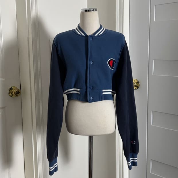 챔피온 리버스위브 크롭 바시티 자켓