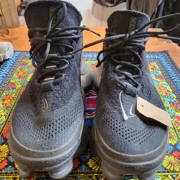 나이키 에어맥스 스콜피온 플라이니트 엔트러사이드