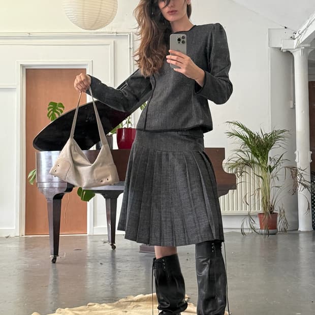 (34,36) 팔로마울 Plugin 울 미디 플리츠 스커트 / 그레이