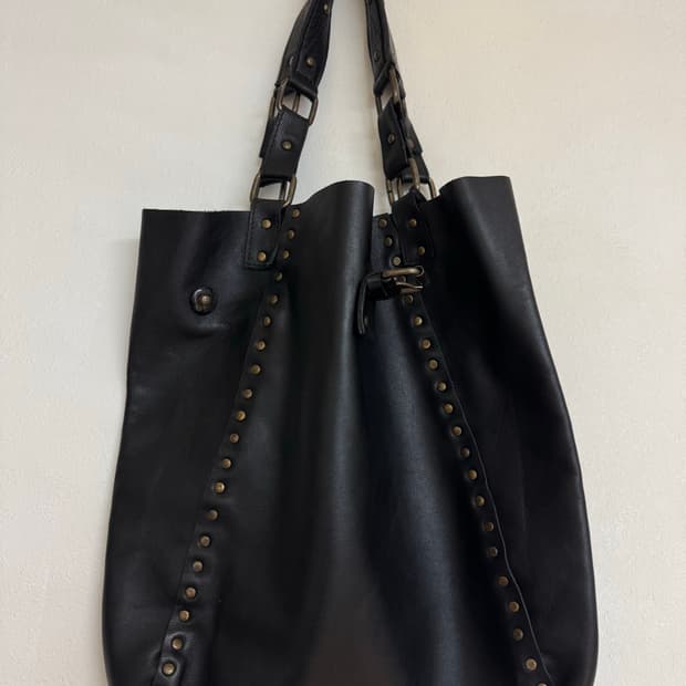 Vtg 리얼 레더 스터드 숄더백