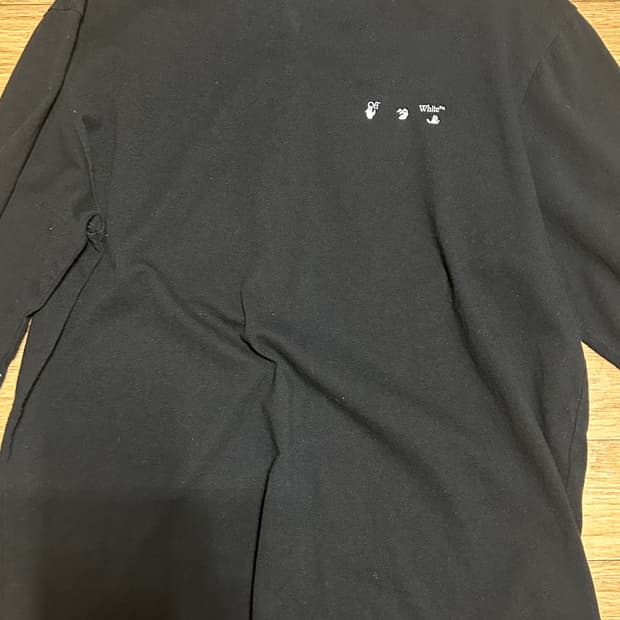 오프화이트 슬리브