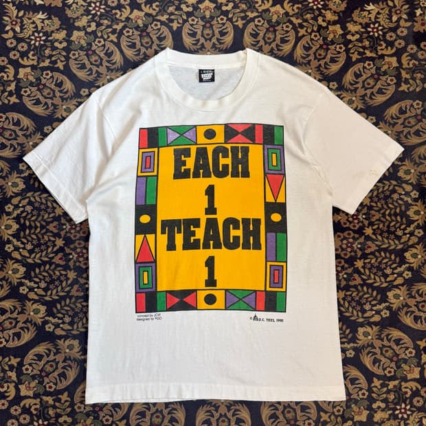 90s Each 1 Teach 1 빈티지 티셔츠