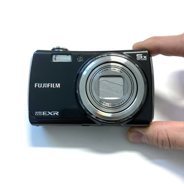 후지 파인픽스 F200 EXR 디지털 카메라