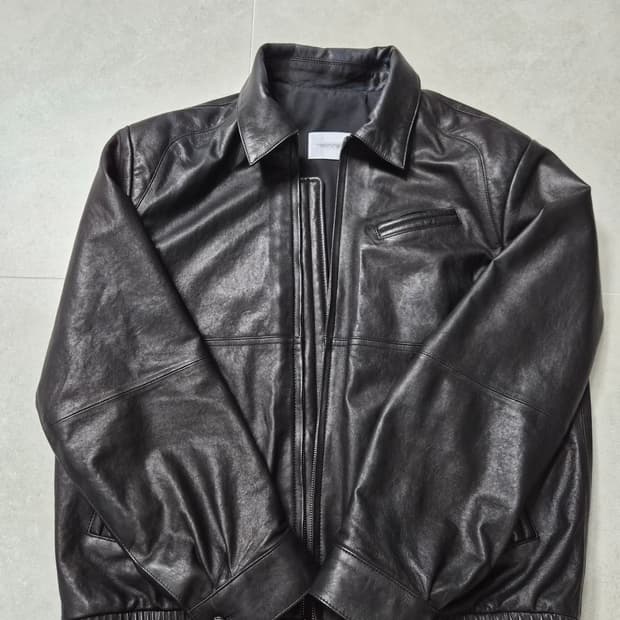 해칭룸 스티치볼륨레더 쟈켓 램스킨 블랙 3