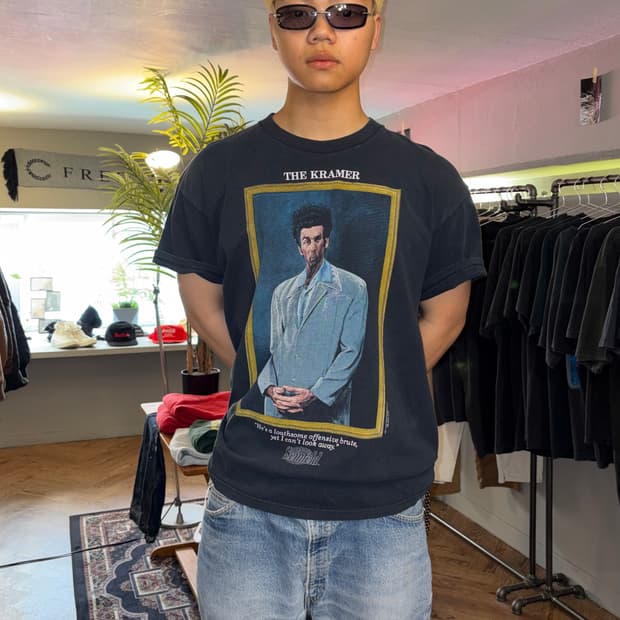 90‘s Seinfeld Cosmo Kramer print faded T