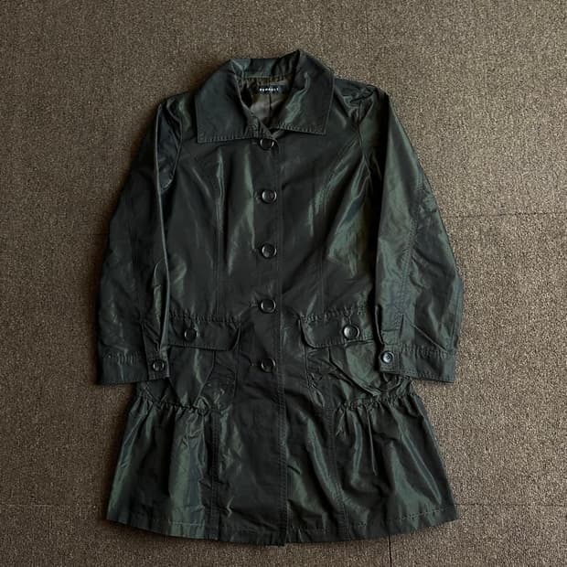 Renault 글로시 하이넥 트렌치 코트