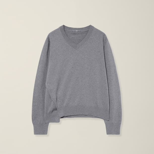 [구매] SIDE CLOSURE V-NECK KNIT