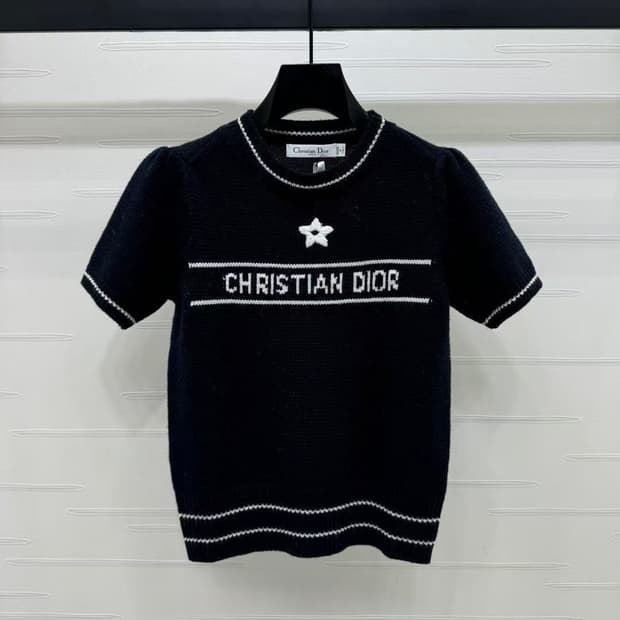 [디;올] 새상품 / 여성 니트 / S (약 여성 44 사이즈)