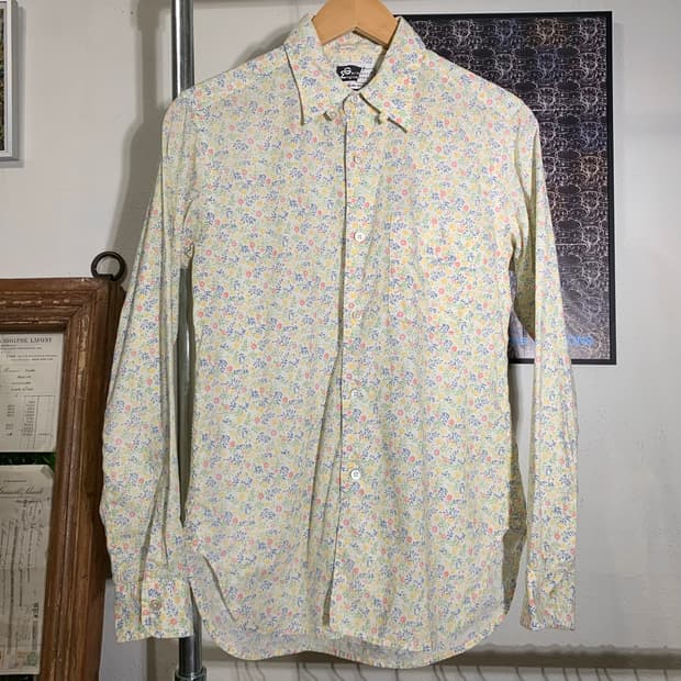 엔지니어드 가먼츠 플라워 패턴 셔츠