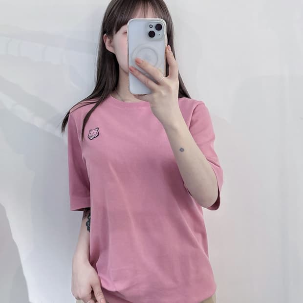 메종키츠네 뮤트핑크 폭스헤드 반팔