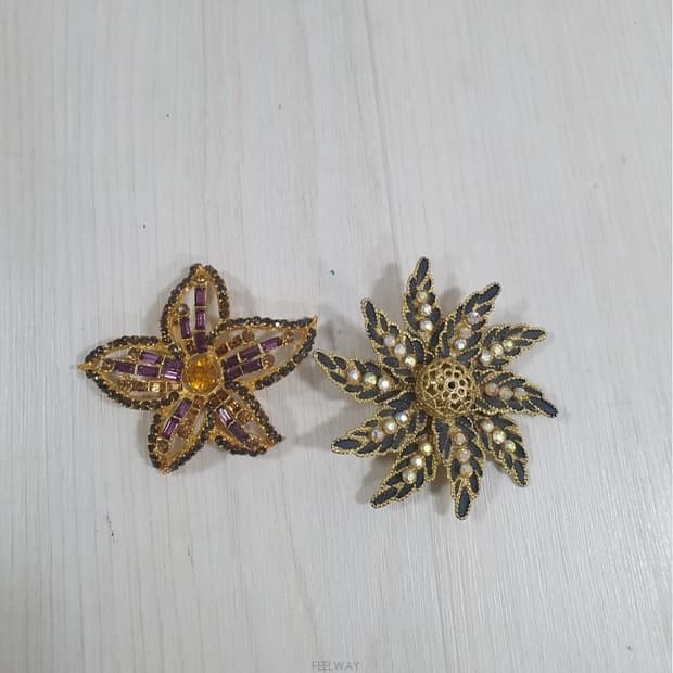 올드빈티지 복고라의 매력이 넘치는 브로치 브로씨2점 일괄 매매 엄마어릴적