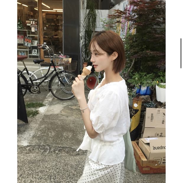 라미네즈 블라우스