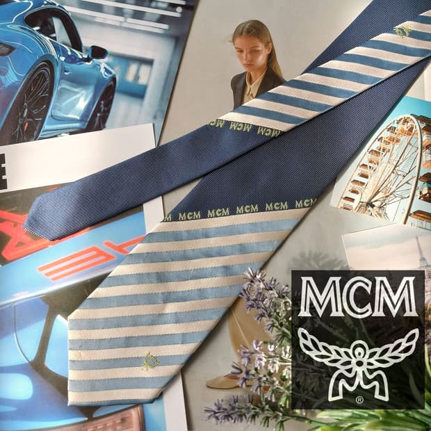 엠씨엠 실크 네이비 스트라이프 넥타이 9cm A등급 A19690
