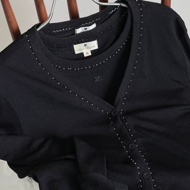 쿠레쥬 블랙 비즈 앙상블 반팔 가디건 꾸레쥬
