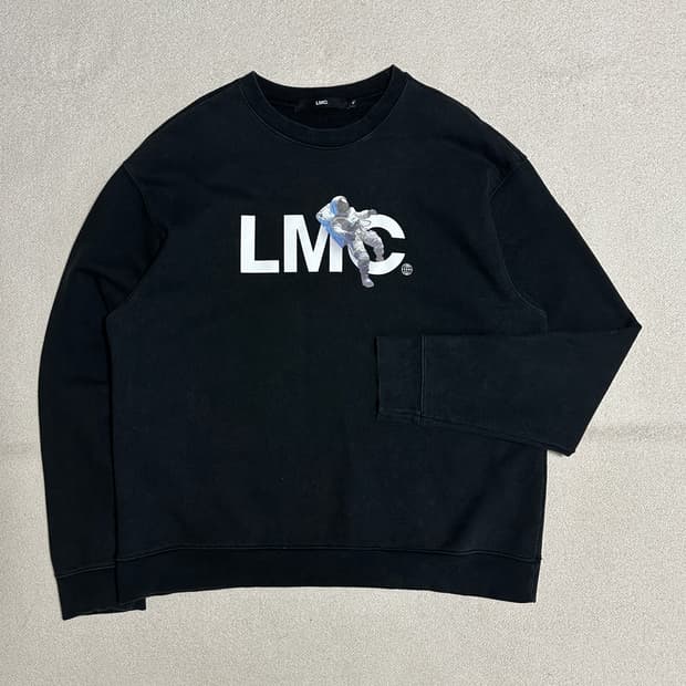 LMC 우주비행사 스웨트셔츠