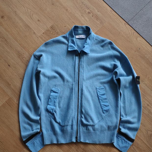 스톤아일랜드 니트 집업