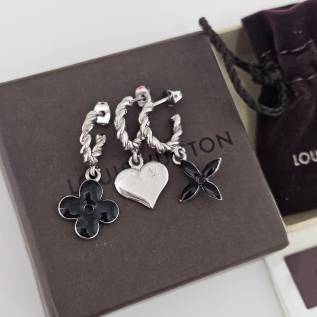 루이비통 빈티지 트위스트 후프 귀걸이 [정품/풀박스]