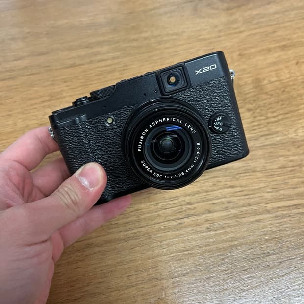 (희귀컬러) 후지필름 x20 블랙