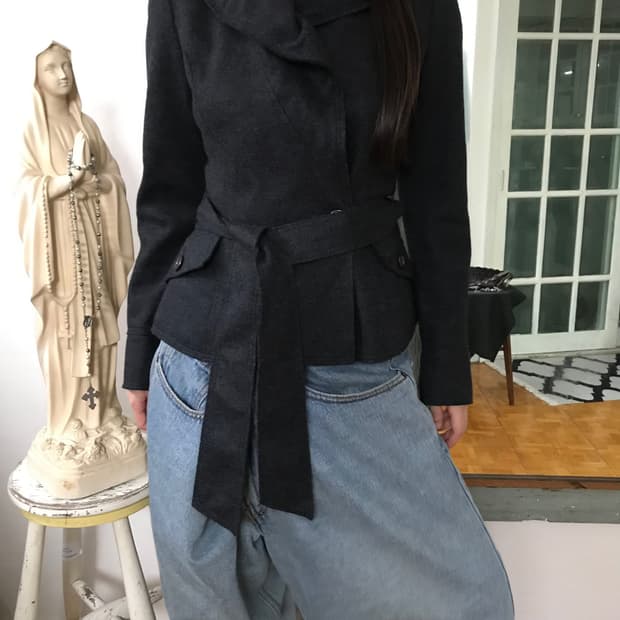 vintage belt charcoal jacket