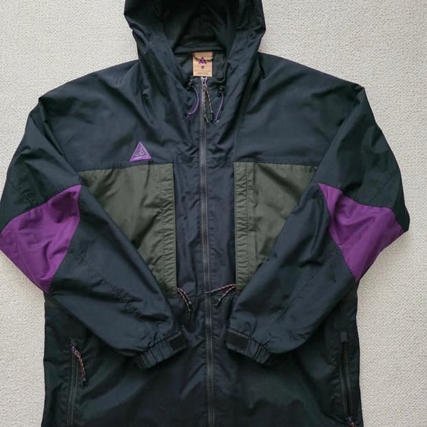 나이키 ACG 후드 바람막이 자켓